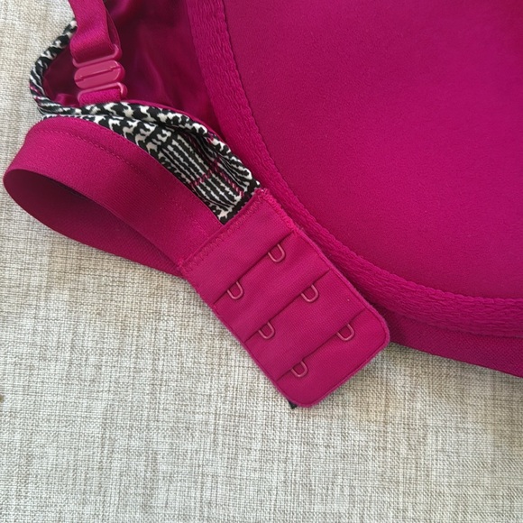 Victoria's Secret Very‎ Sexy Padded Push Up Bra plaid Strappy Houndstooth 32DD - Picture 4 of 6